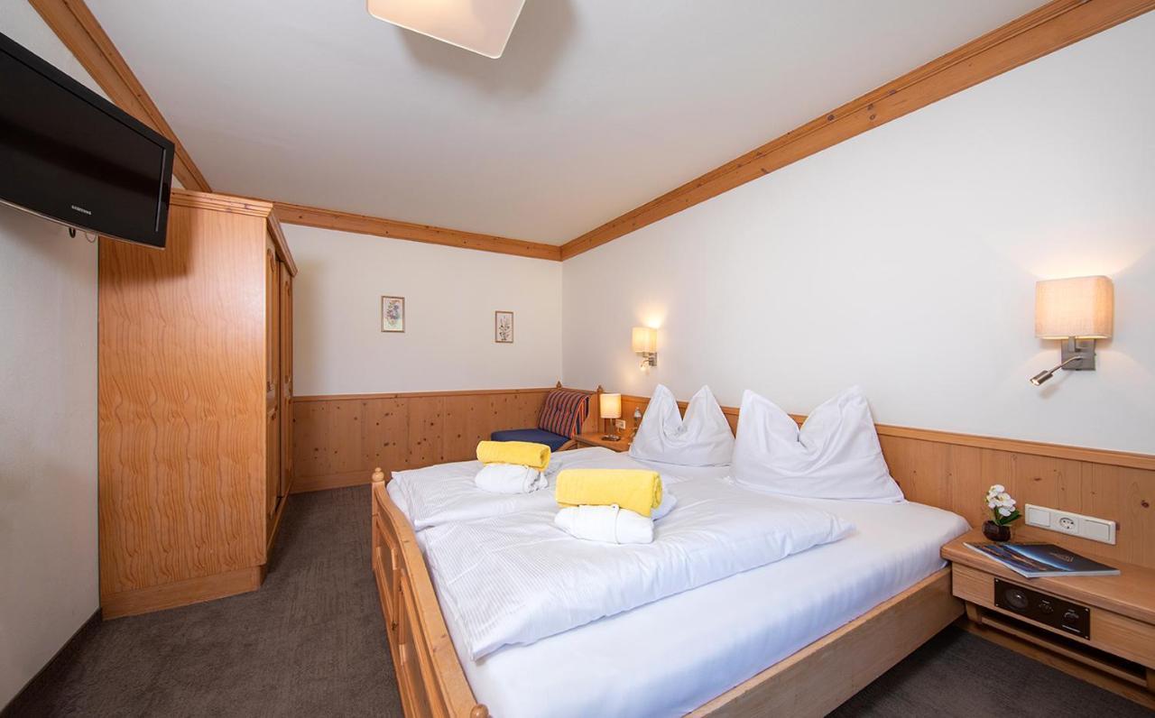 Hotel Tauernhof Kaprun Eksteriør bilde